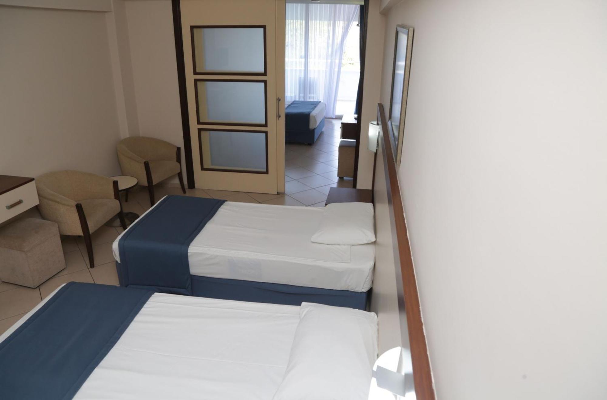 Batihan Beach Resort & Spa Kuşadası Ngoại thất bức ảnh
